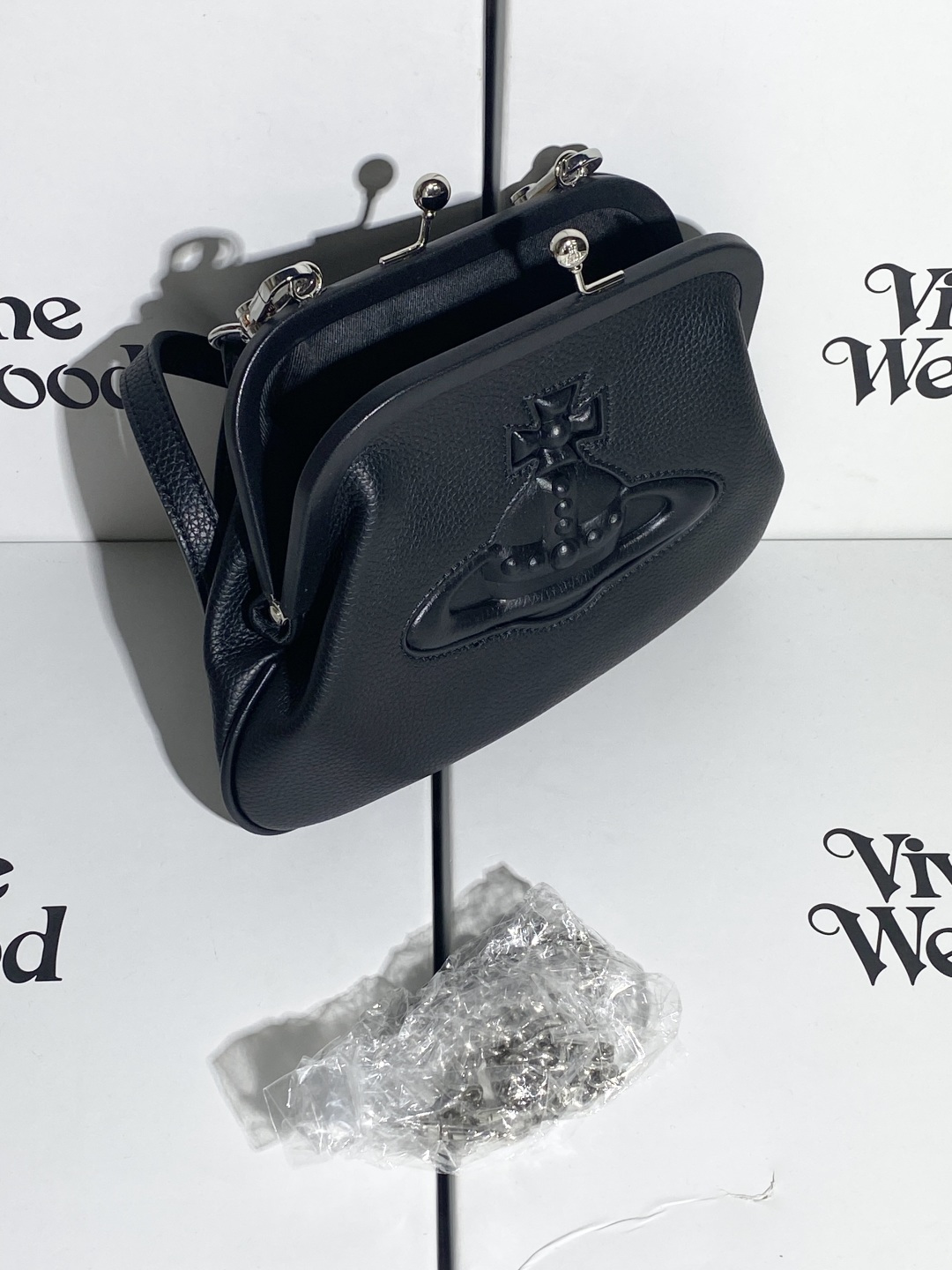 Bag in Black