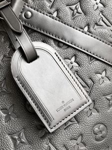 Louis Vuitton Handbag M59025