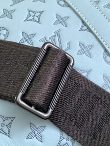 Louis Vuitton Handbag M14842