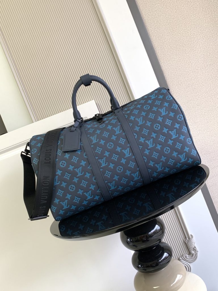 Louis Vuitton Handbag M46593