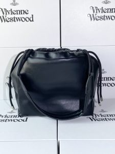 Bag 1228698414