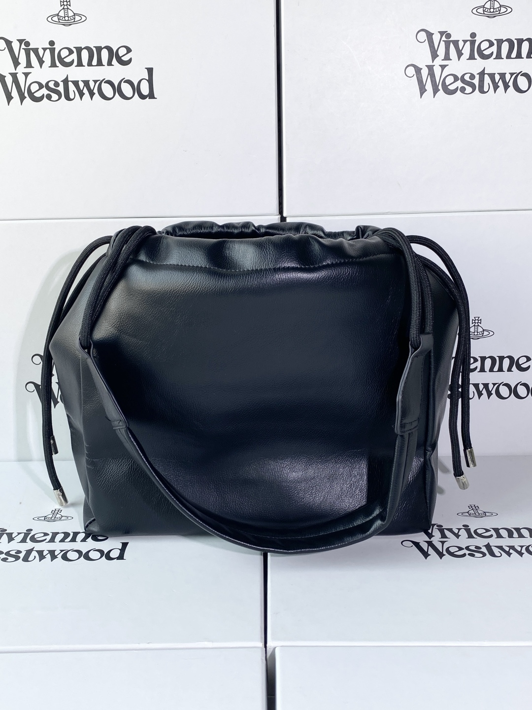 Bag 1228698414