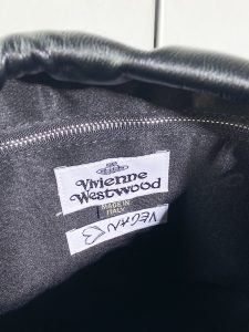 Bag 1228698414
