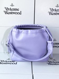 Bag 1228698420