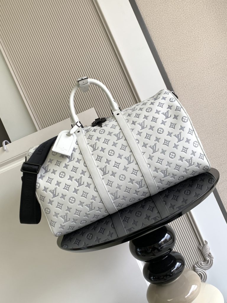 Louis Vuitton Handbag M24954