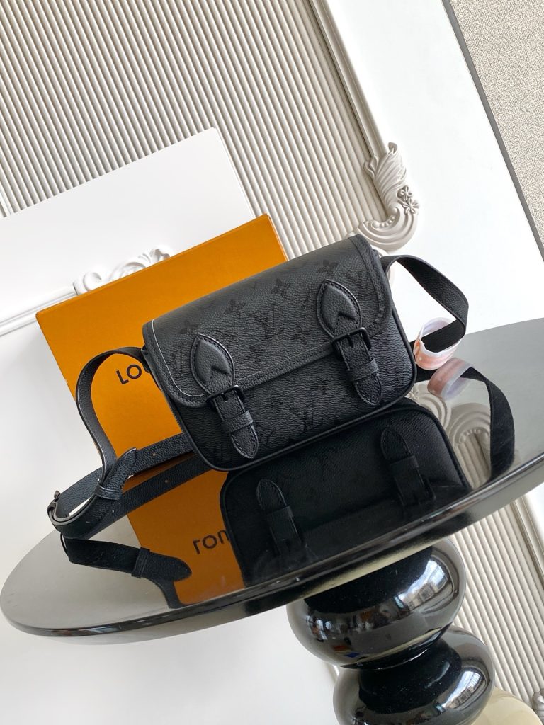 Messenger Bag M2A259