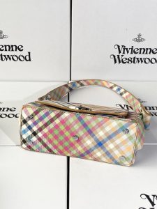 Bag 1228698453