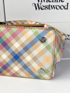 Bag 1228698453