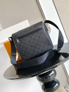 Messenger Bag M2A195