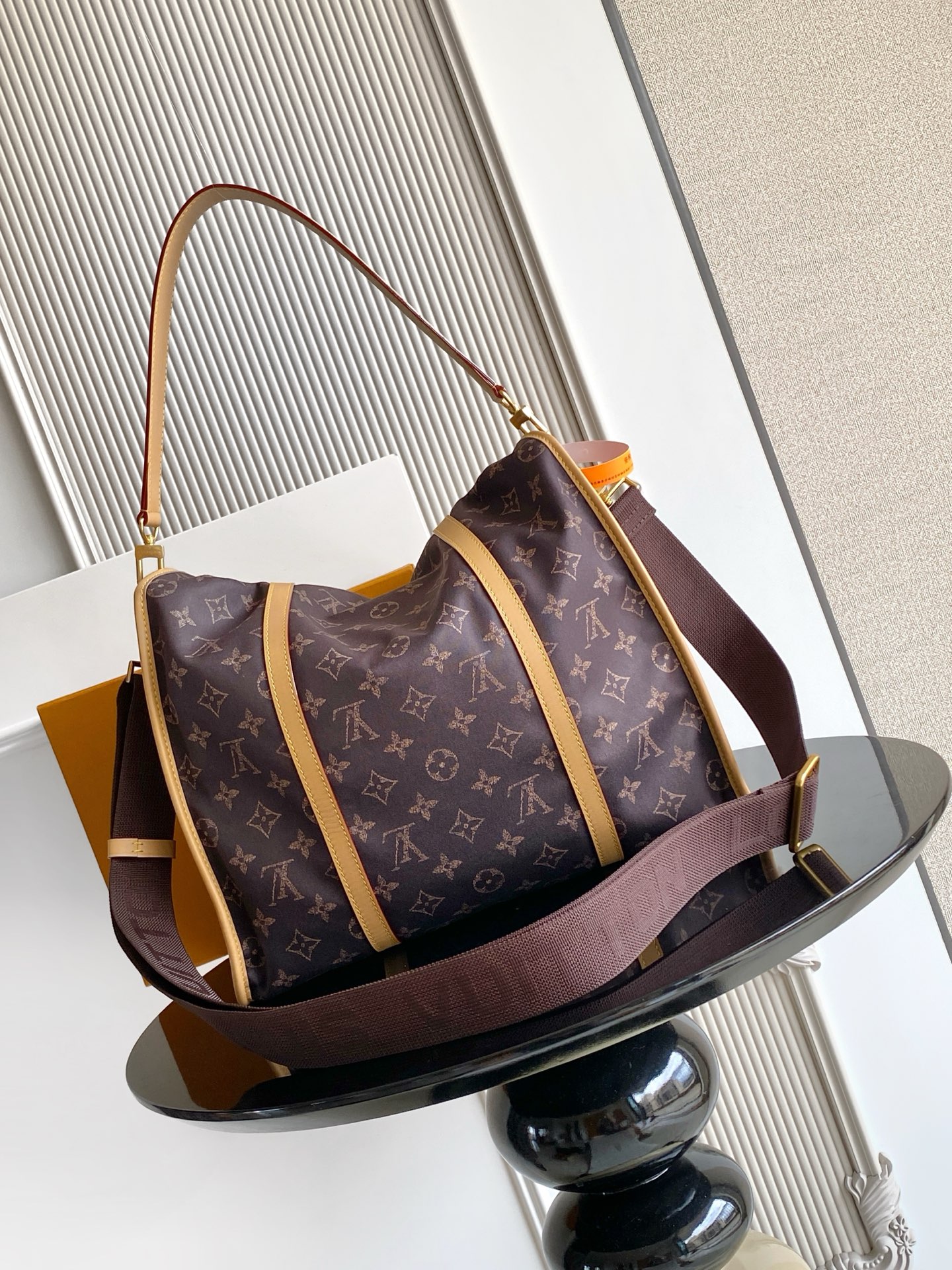 Handbag M2A425