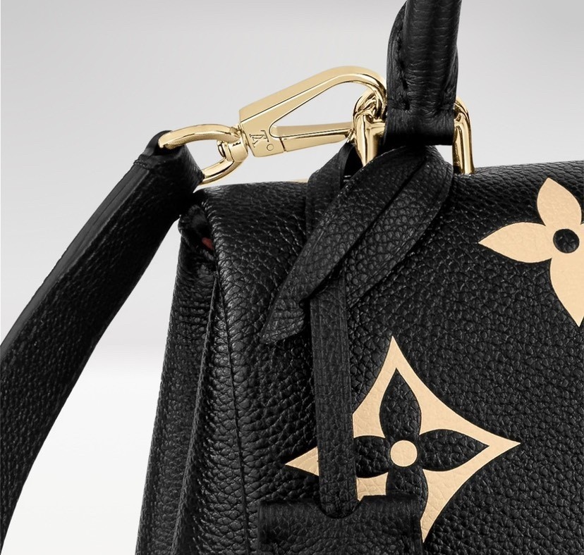 Louis Vuitton Pochette Metis Handbag M45978