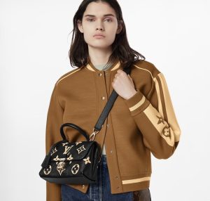 Louis Vuitton Pochette Metis Handbag M45978