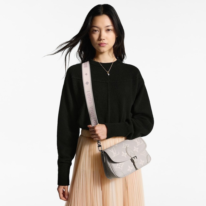 Louis Vuitton Shoulder Bag M14214