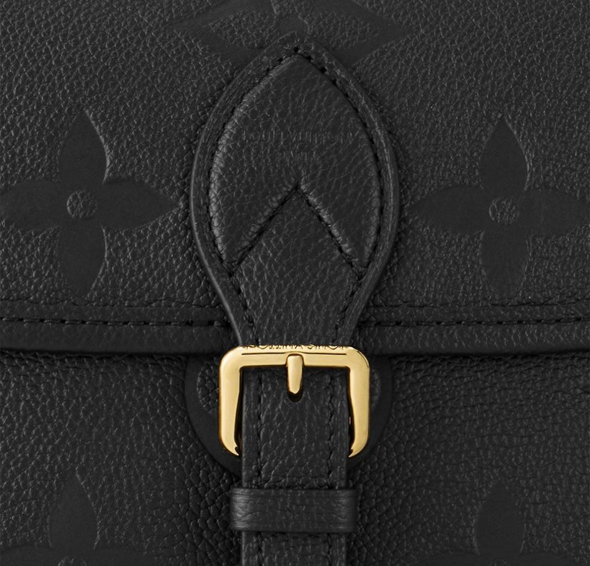 Louis Vuitton Shoulder Bag M46386