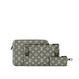 Louis Vuitton Messenger Bag M12490