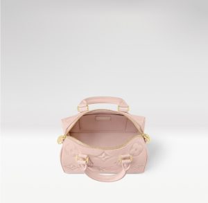 Louis Vuitton Handbag M47136