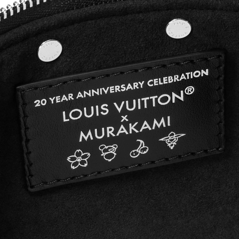Louis Vuitton Handbag M13663