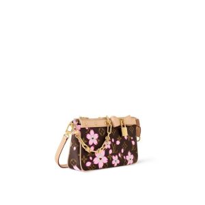 Louis Vuitton Handbag M13666