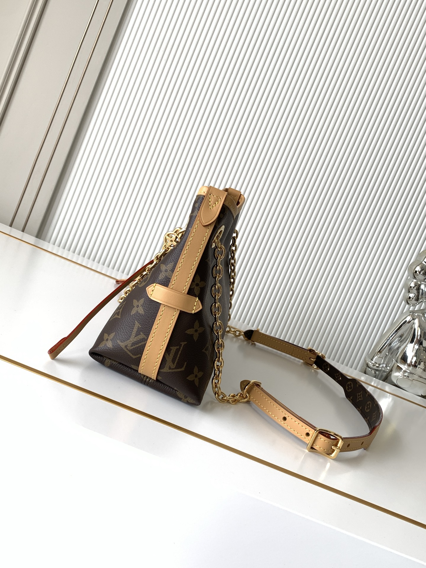 Louis Vuitton Bag M13014