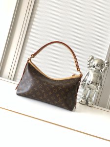 Louis Vuitton Shoulder Bag M28101