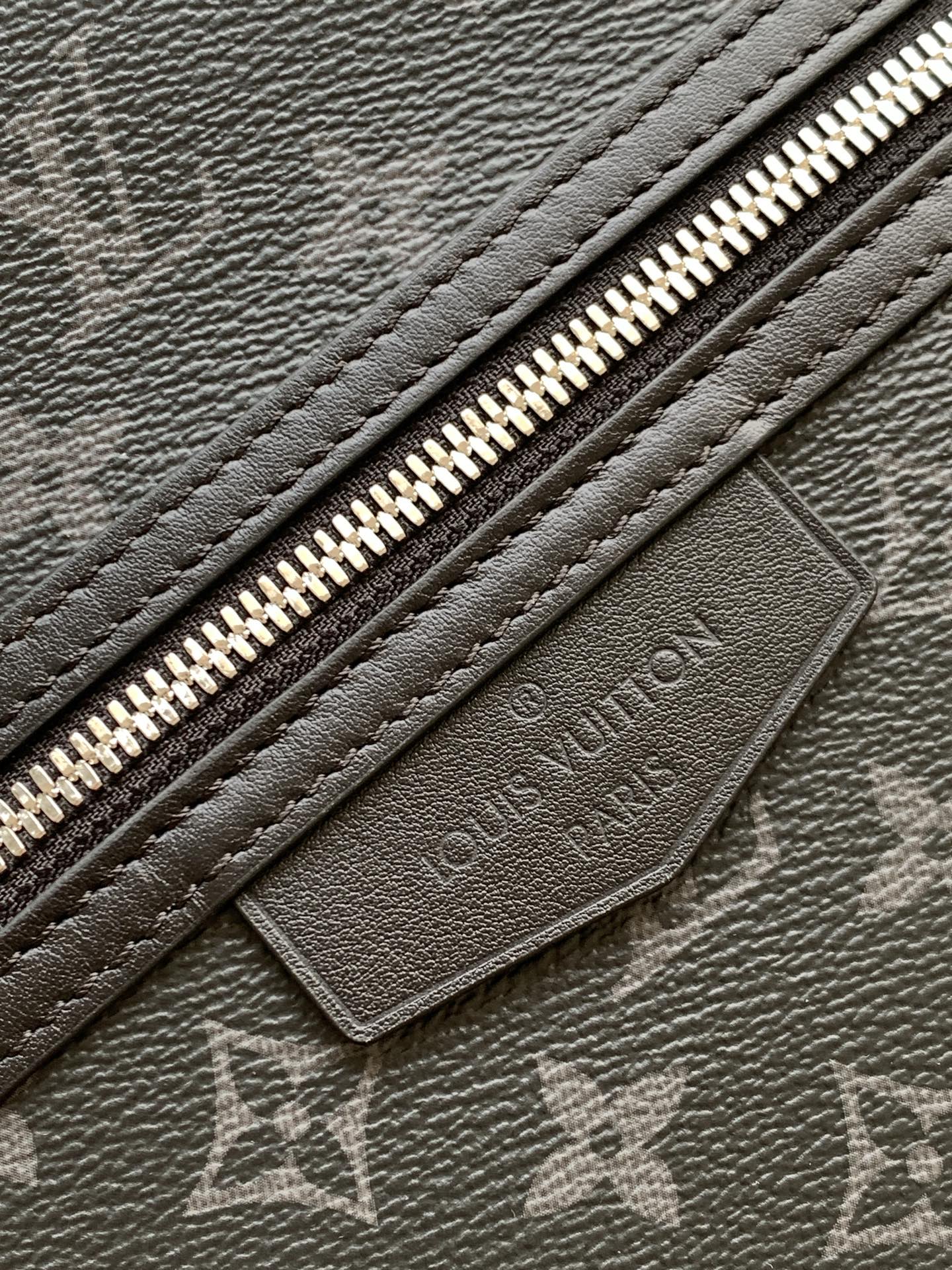 Louis Vuitton Backpack M14020