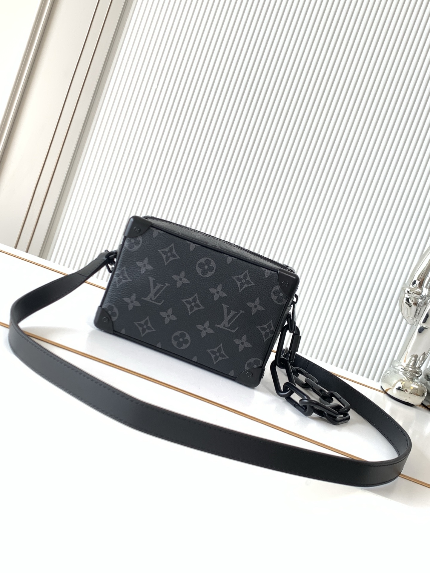 Louis Vuitton Shoulder Bag M44735