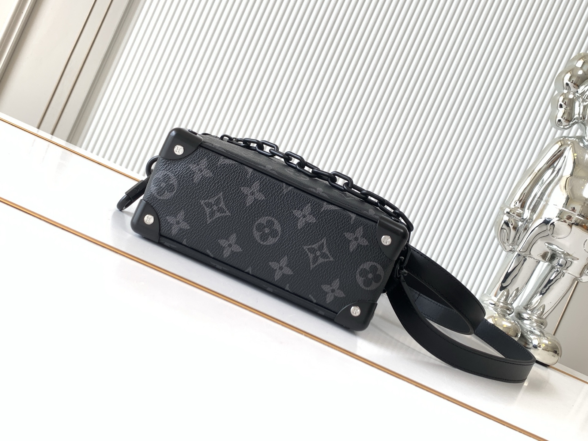 Louis Vuitton Shoulder Bag M44735