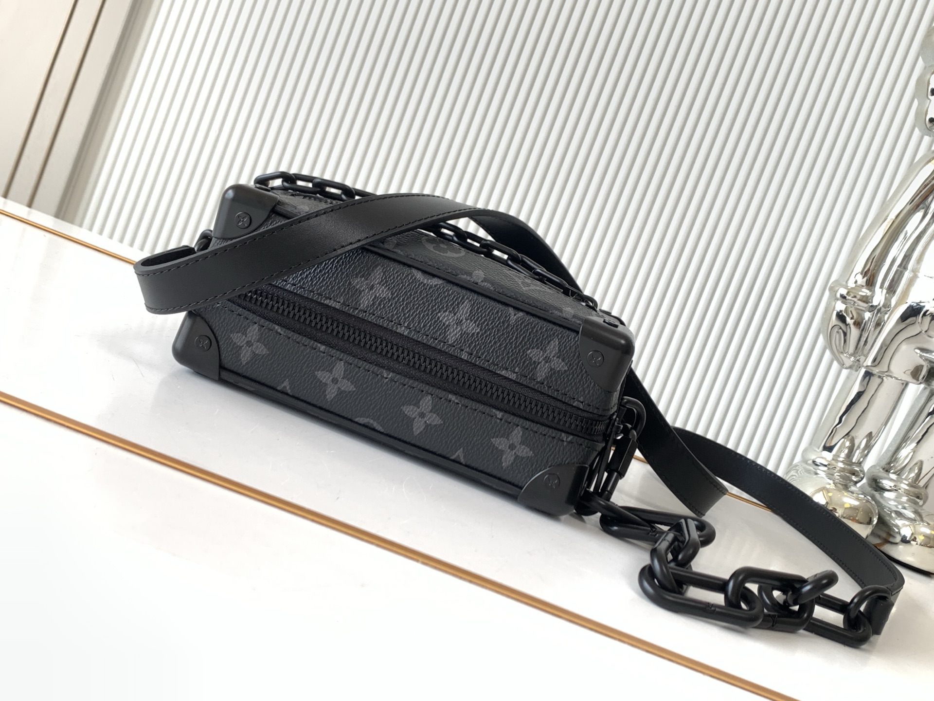 Louis Vuitton Shoulder Bag M44735