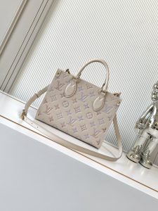 Louis Vuitton Handbag M25770