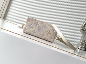Louis Vuitton Nano Speedy Handbag M25591