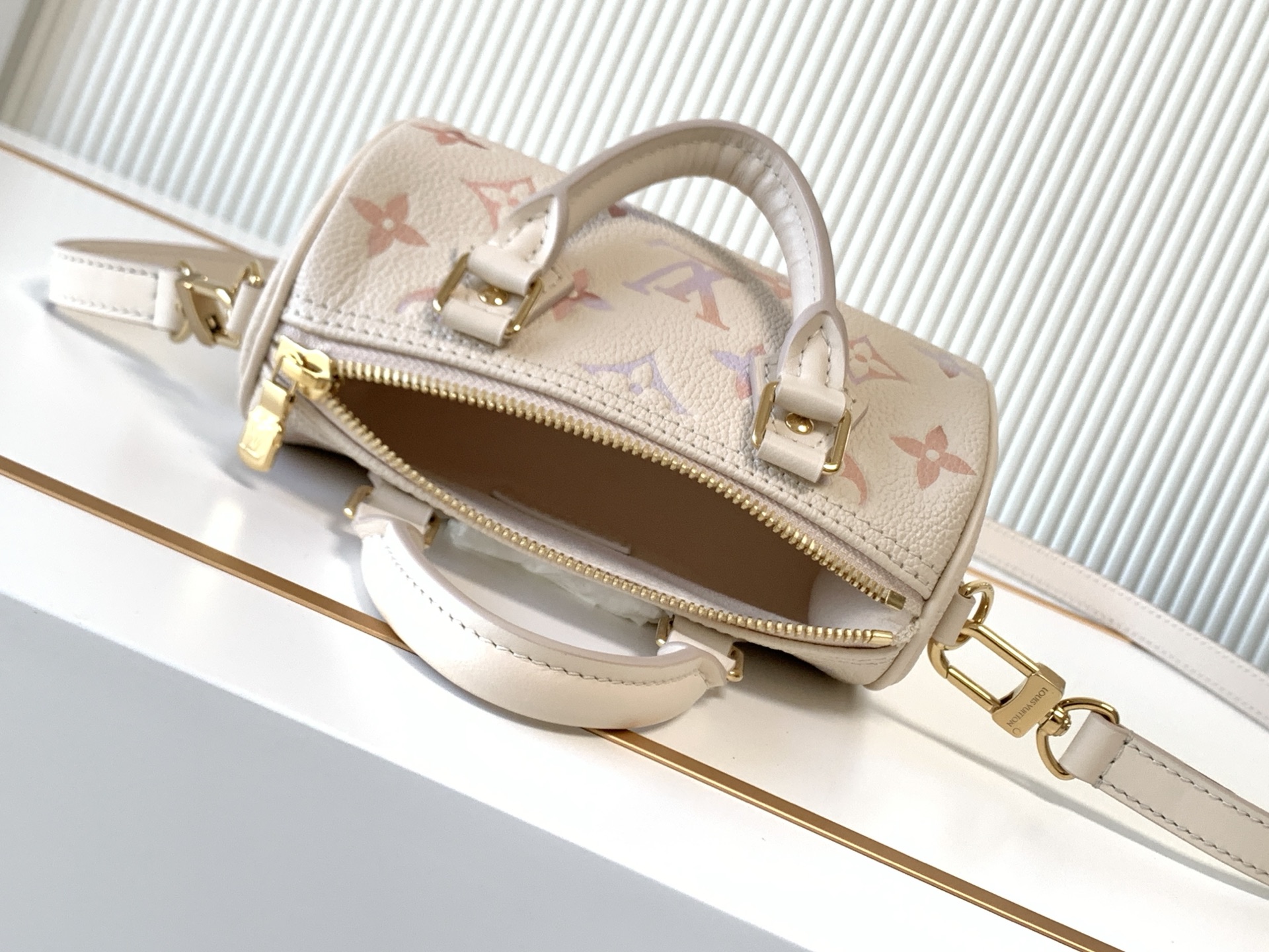 Louis Vuitton Nano Speedy Handbag M25591