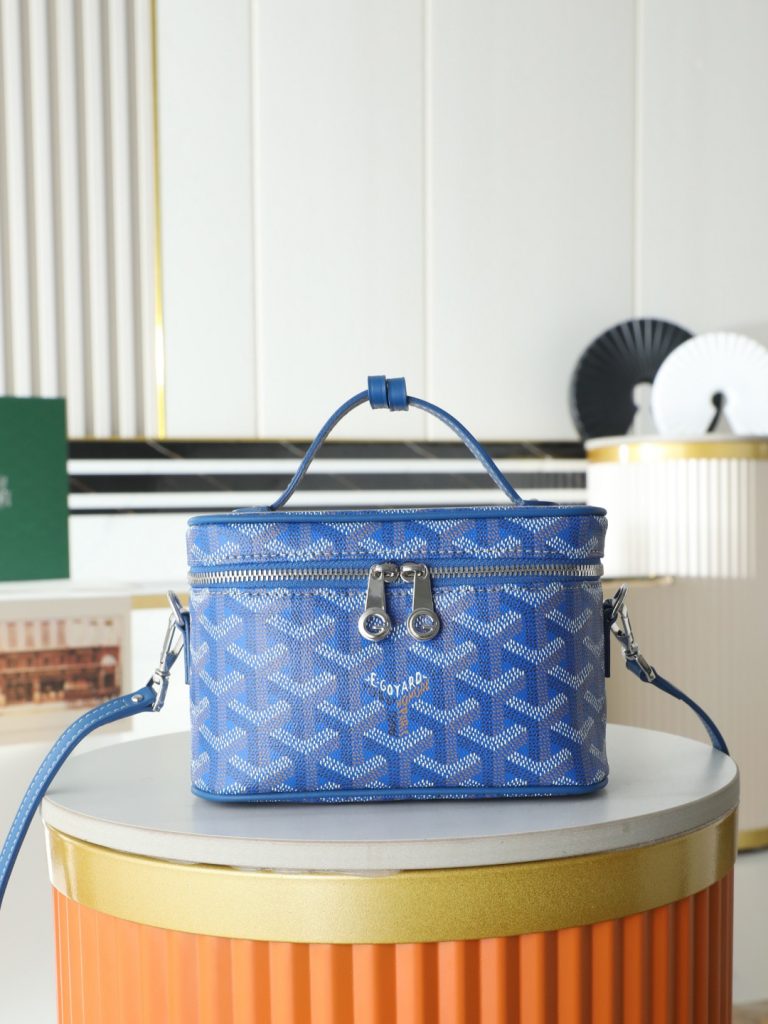 Goyard Shoulder Bag 020251