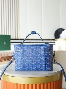 Goyard Shoulder Bag 020251