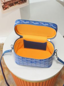 Goyard Shoulder Bag 020251