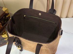 Louis Vuitton Handbag M29836