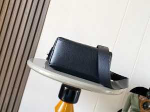 Shoulder Bag 9159 in Black