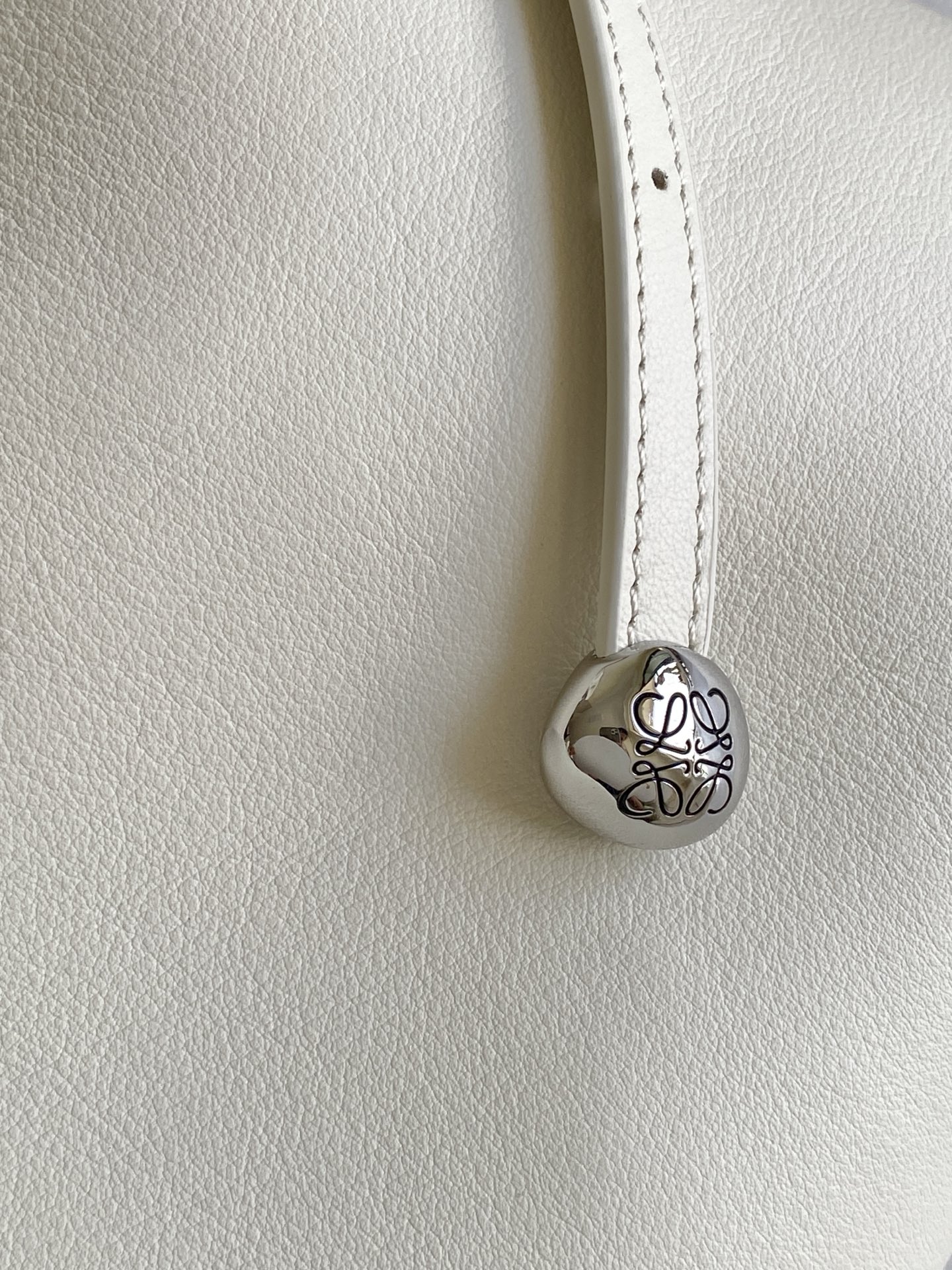 Shoulder Bag 9186 in White
