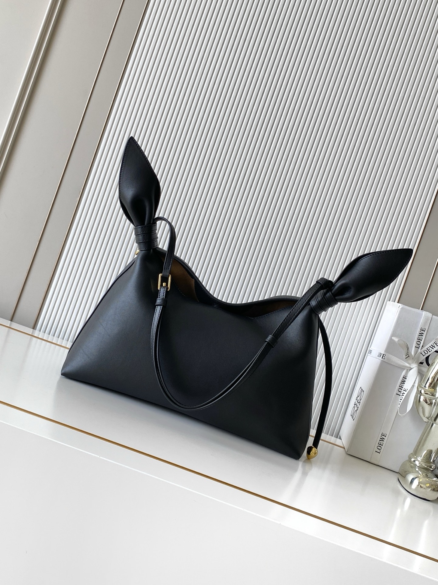 Shoulder Bag 9186 in Black