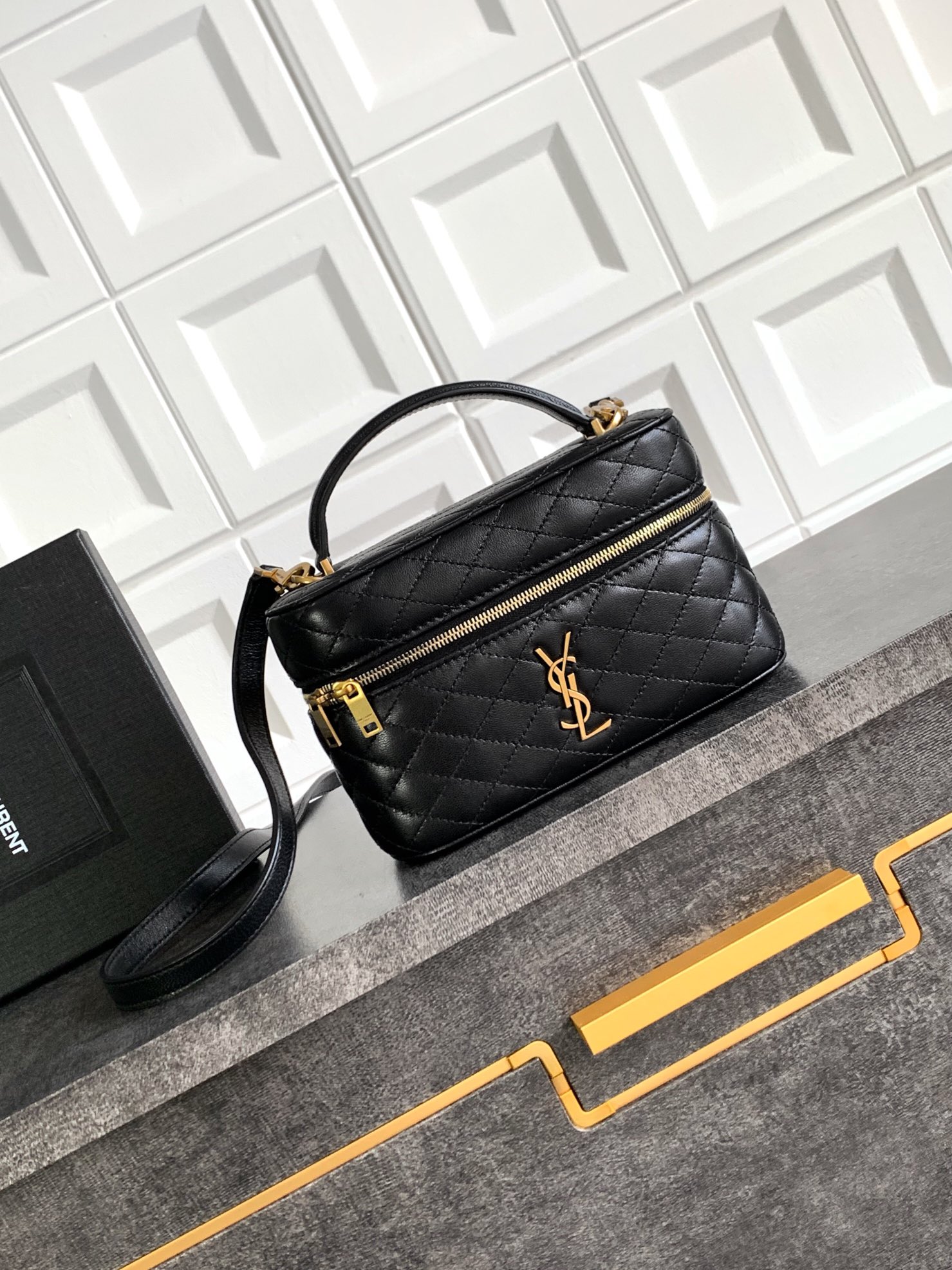 Card Holder 766731 in Black