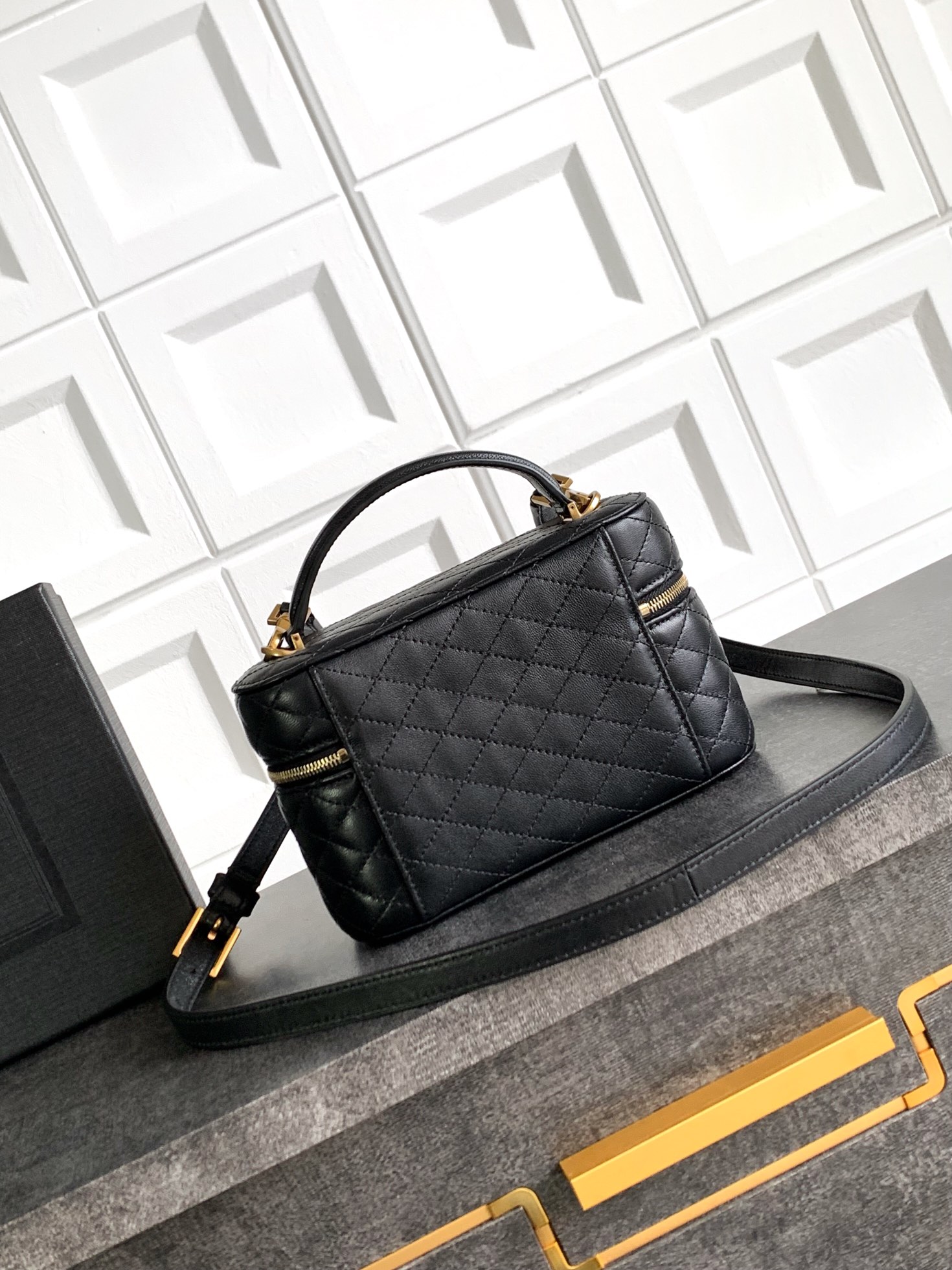 Card Holder 766731 in Black