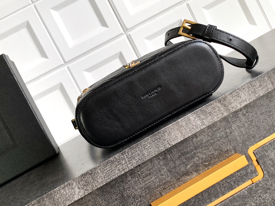 Card Holder 766731 in Black