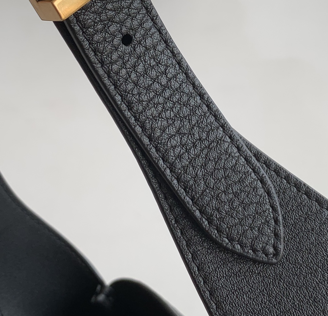YSL Card Holder 809461 in Black