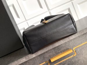 Shoulder Bag 804302