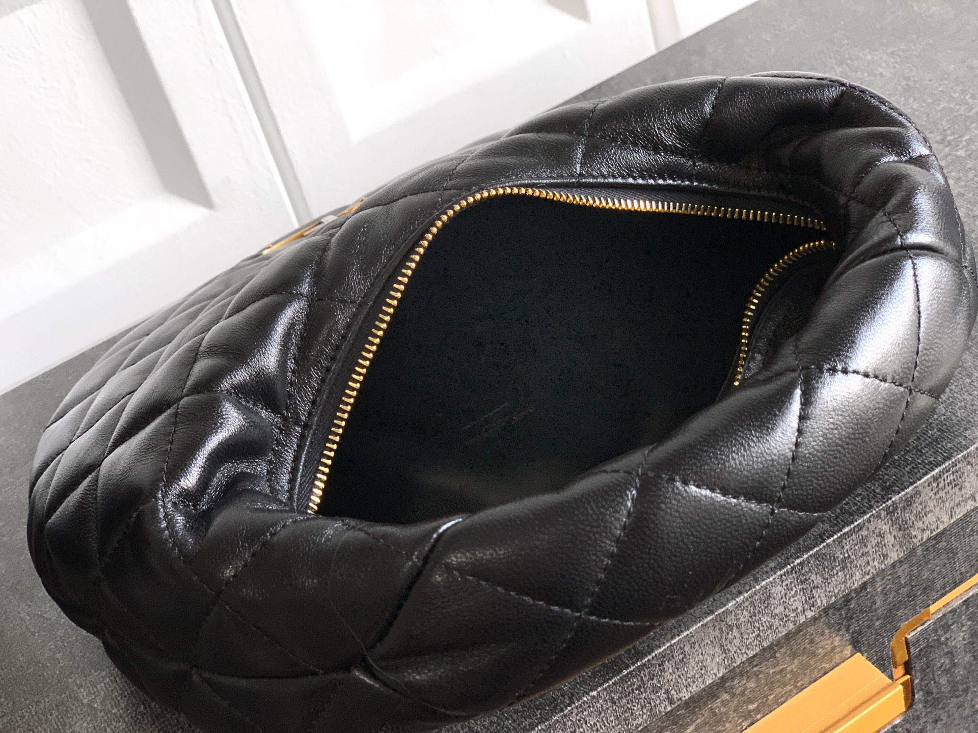 Handbag 851689