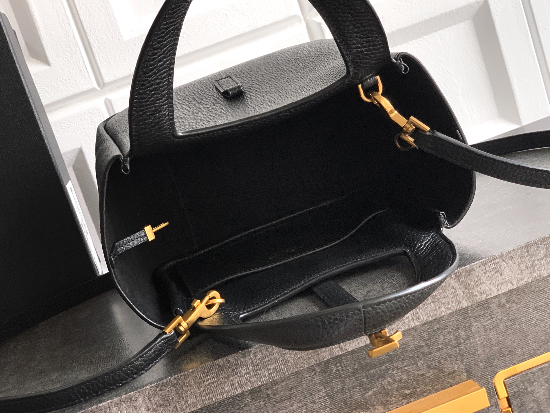 YSL Tote Bag 872469