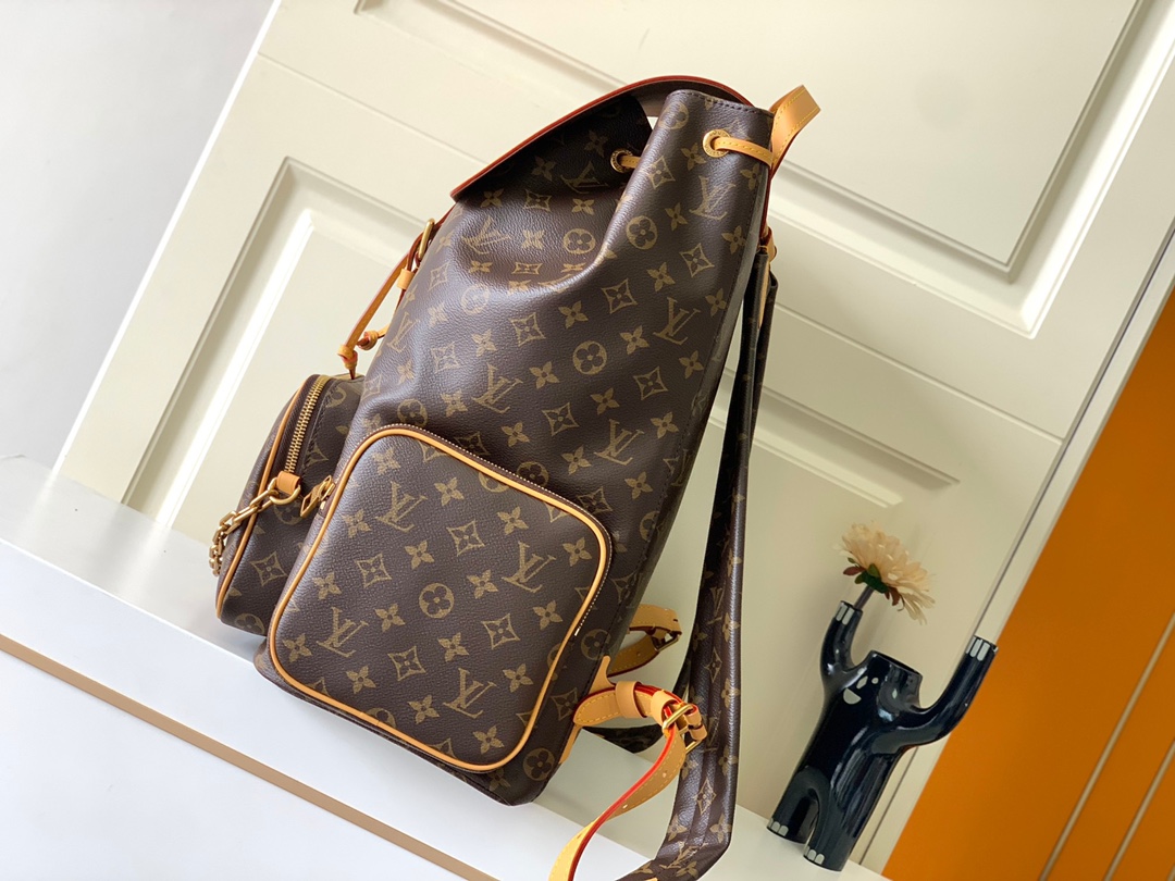 Louis Vuitton Bag M44658