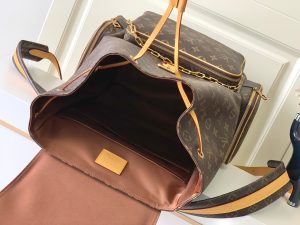 Louis Vuitton Bag M44658