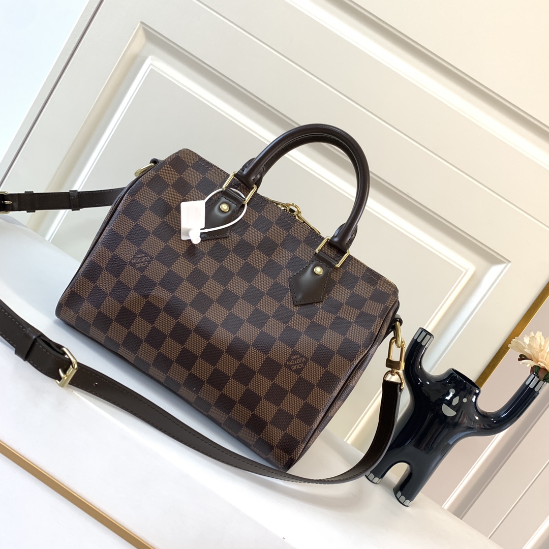 Bag 1228702400
