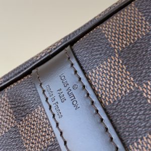 Bag 1228702400