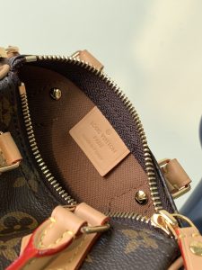 Louis Vuitton Bag M81085